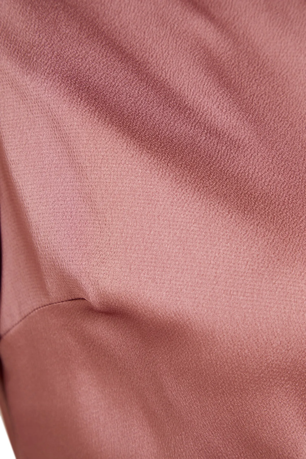 Trendyol Modest  Abendkleid aus Satin mit getrockneten Rosen und Raffungen TCTSS23DB00012