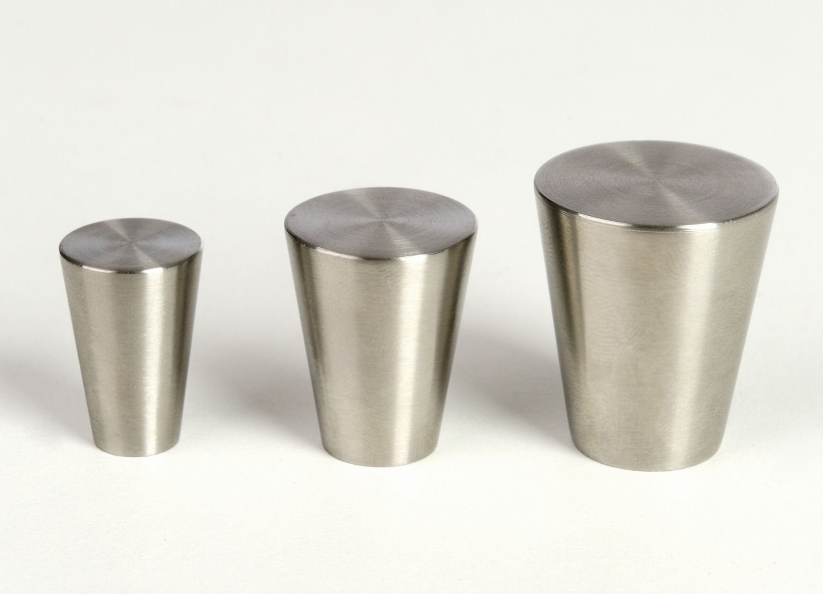SO-TECH® Möbelknopf EK09 Ø 15 - 30 mm Edelstahl gebürstet, Edelstahl gebürstet Knopf Knauf incl. Schrauben