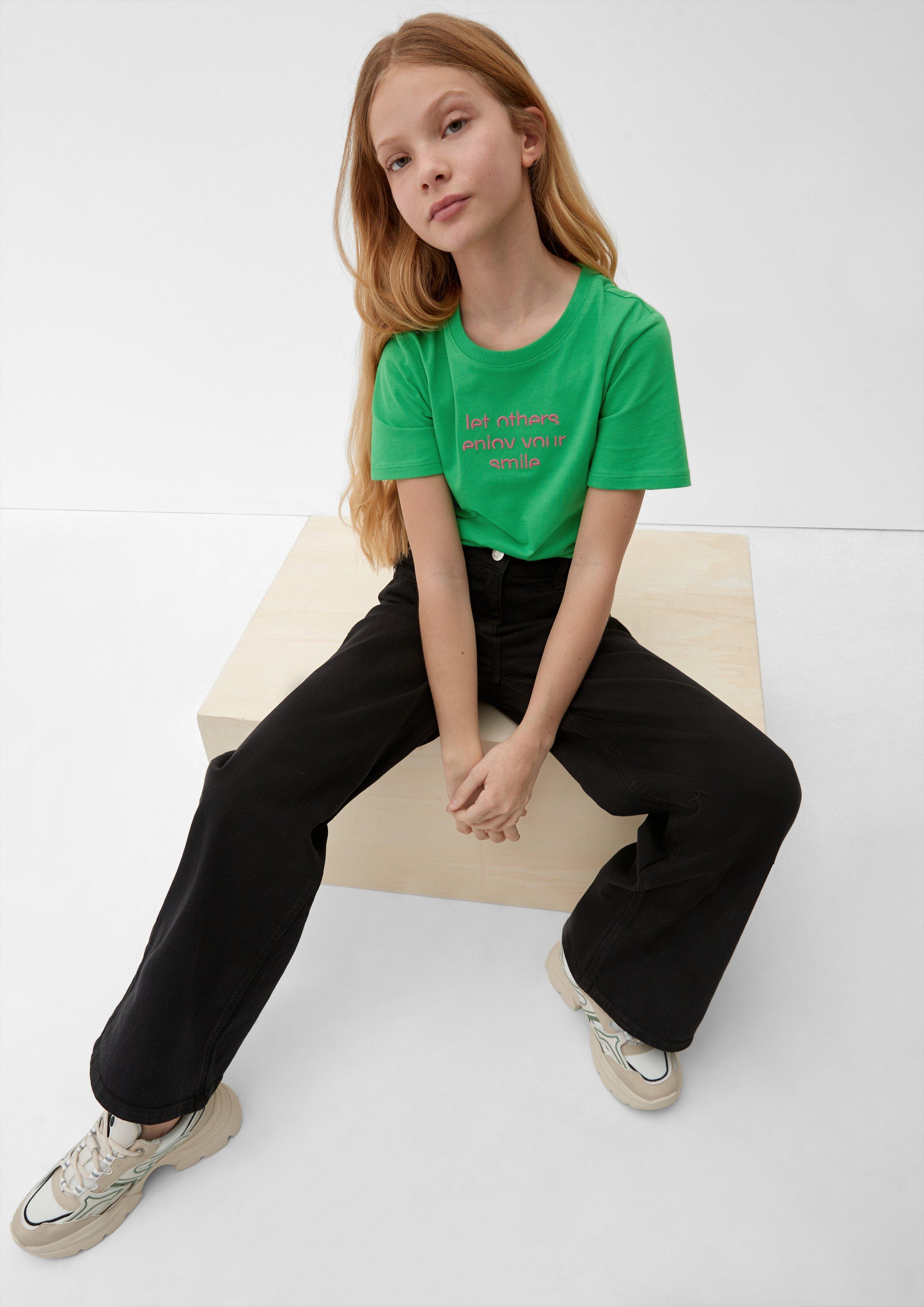 T-Shirt mit Stickerei  2128032-7590