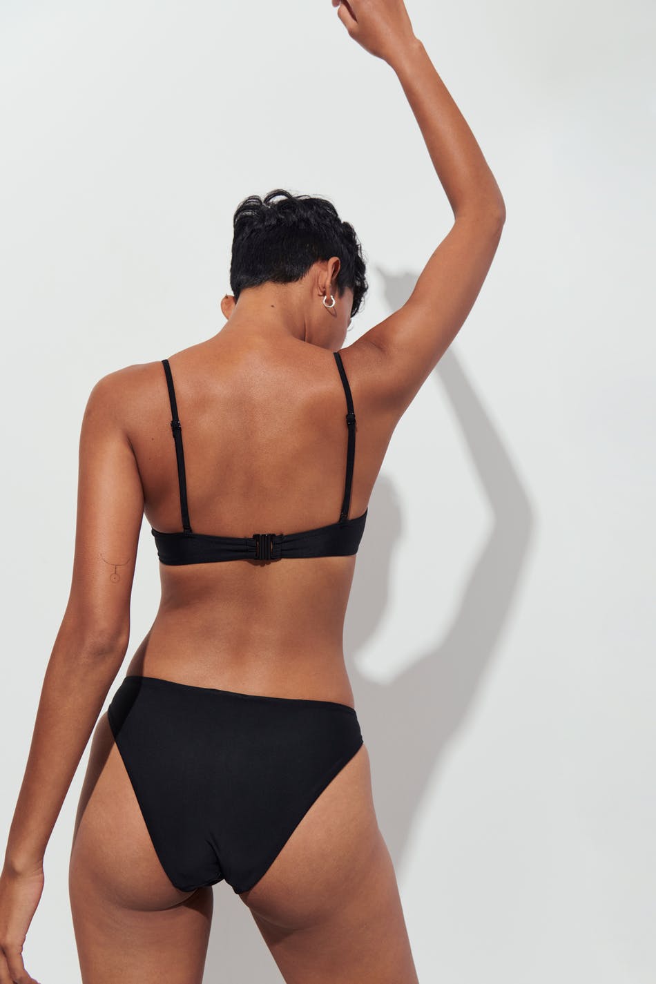 Semi shine strap bikini bra