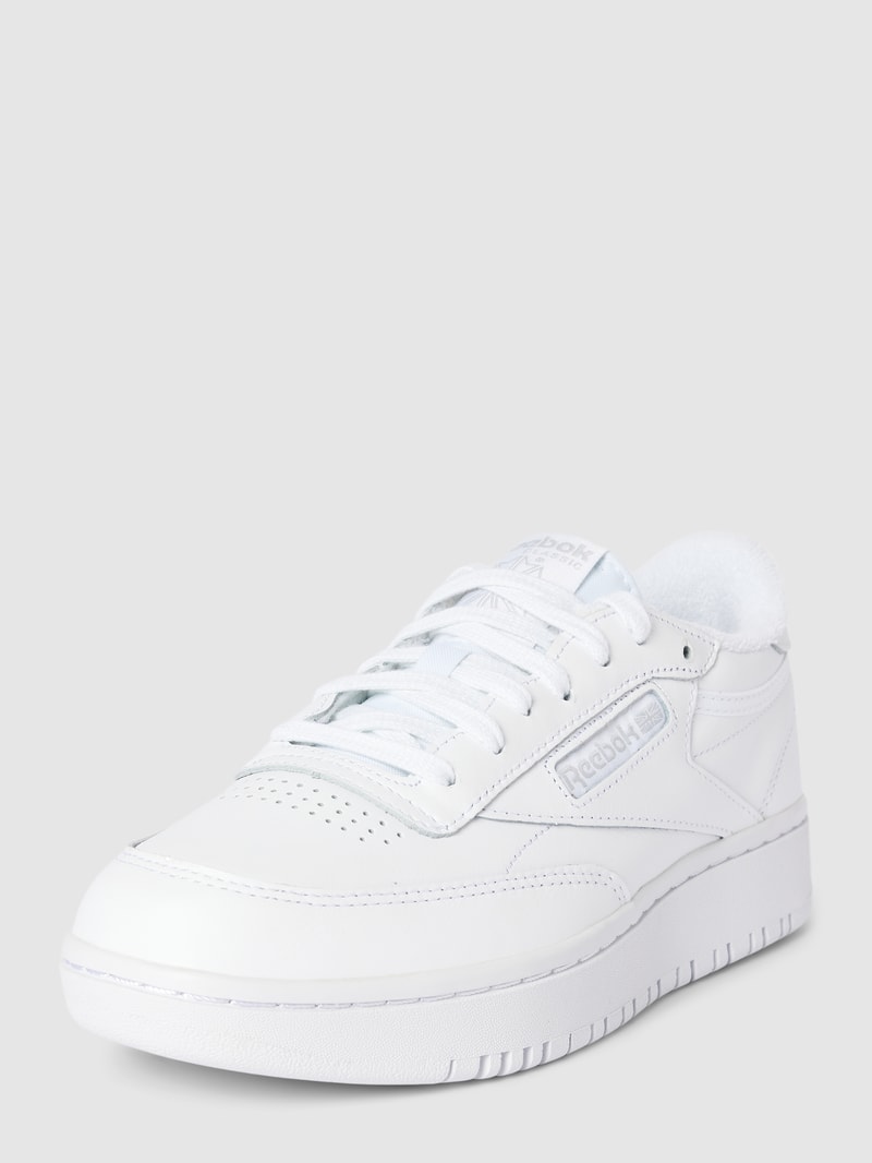 Sneaker aus Leder mit Label-Details Modell 'Club C Double' in weiß