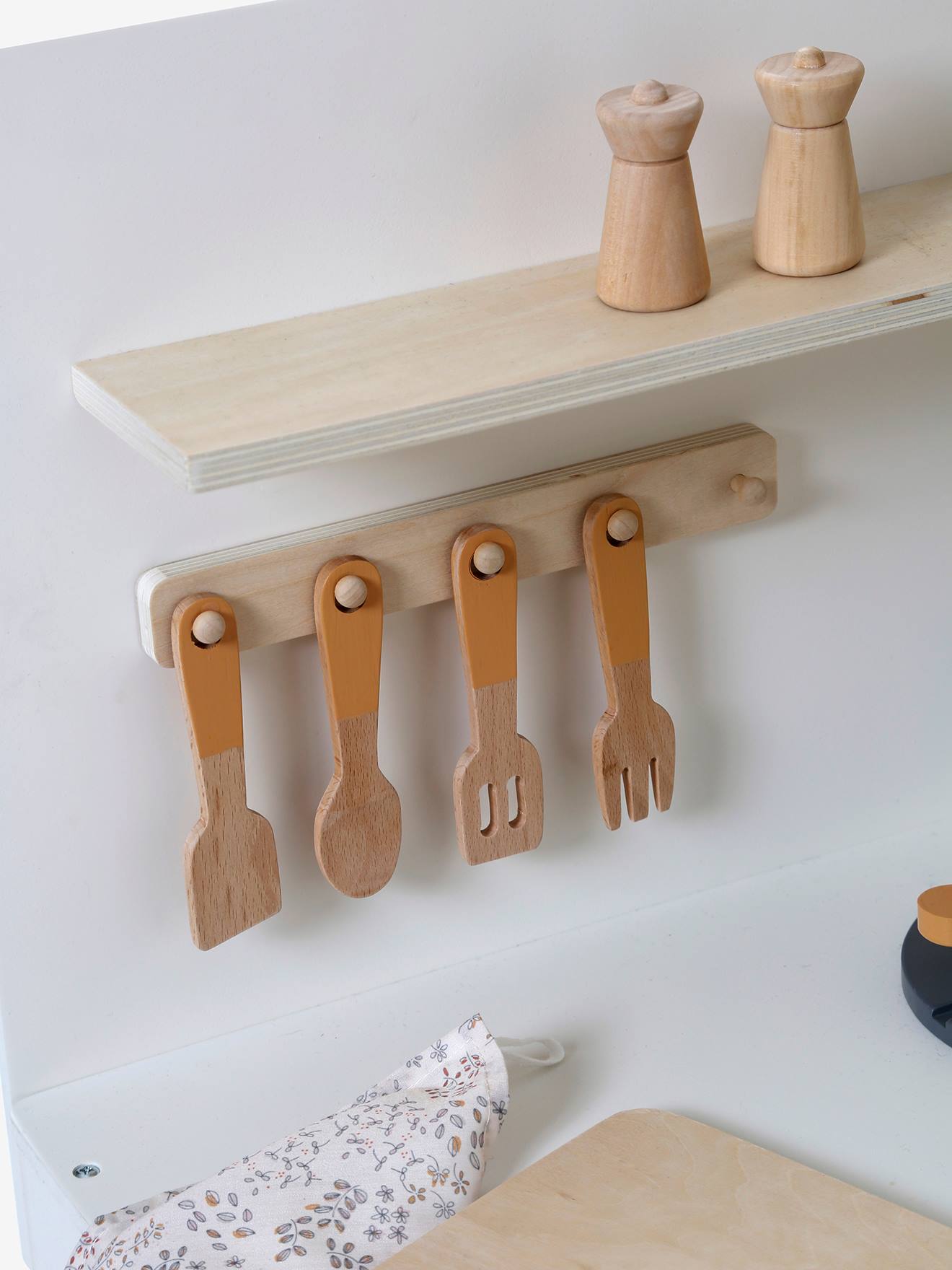 Vertbaudet Spielküche, Holz FSC - himbeer