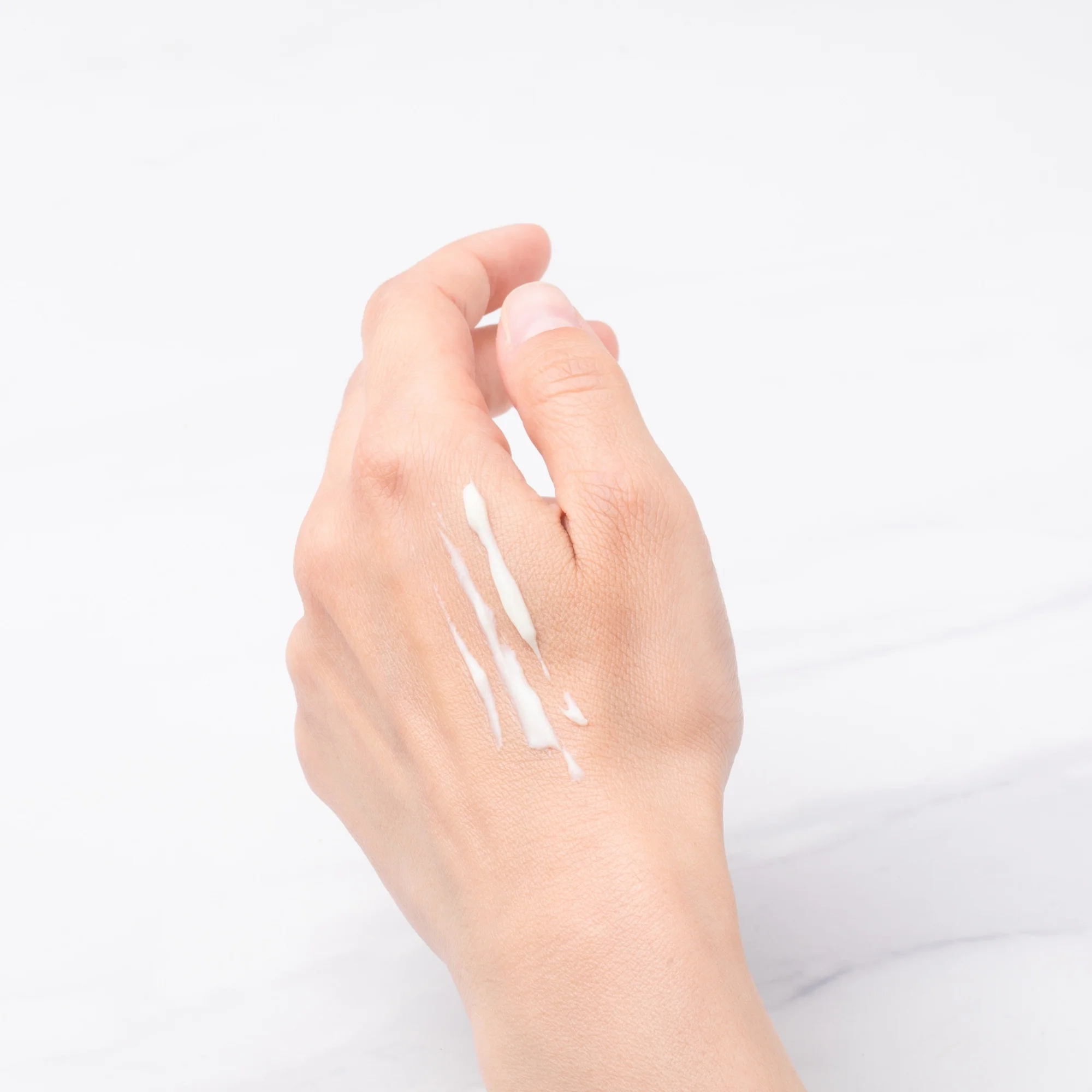 Solari regenerator za kosu s toplinskom zaštitom SPF10 - Tretman za kosu s efektom zaštite od sunca, regenerator za kosu bez ispiranja