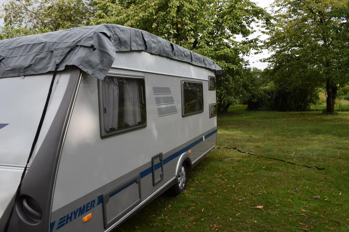 Green Yard GreenYard® Wohnwagen Schutzdach 850 cm Schutzhülle Wohnmobil Abdeckung Dach Garage