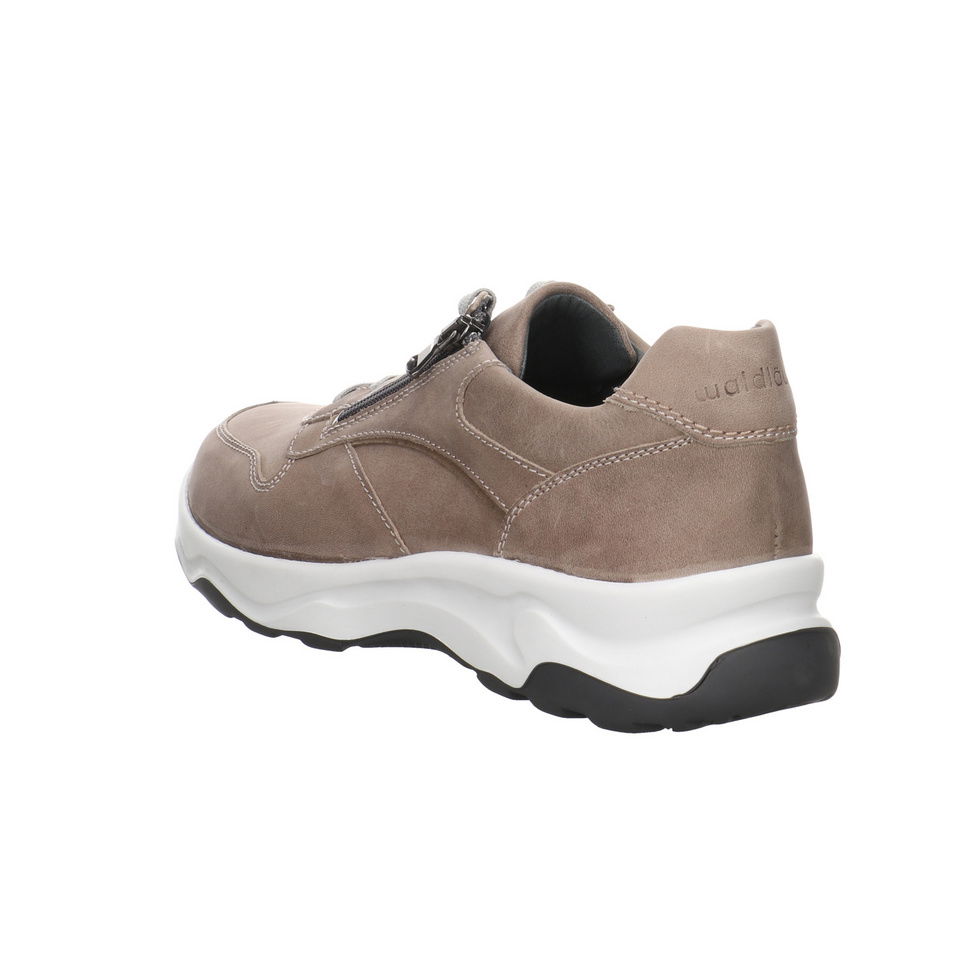 Waldläufer Max Schnürschuh