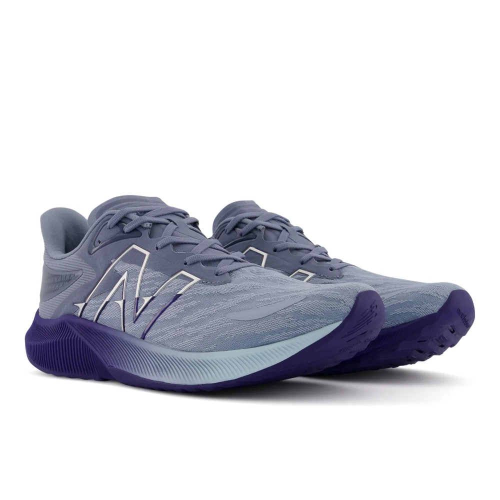 New Balance FuelCell Propel v3 MFCPRCG3 / blau