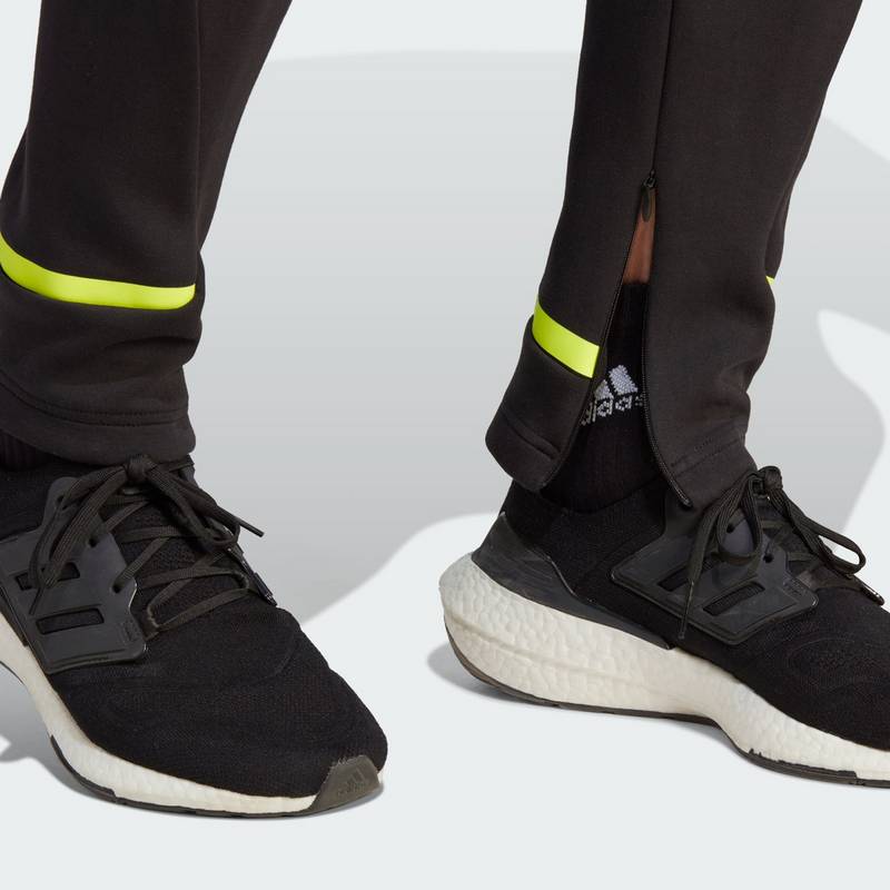 adidas FC Arsenal Designed for Gameday Hose Trainingshose Herren