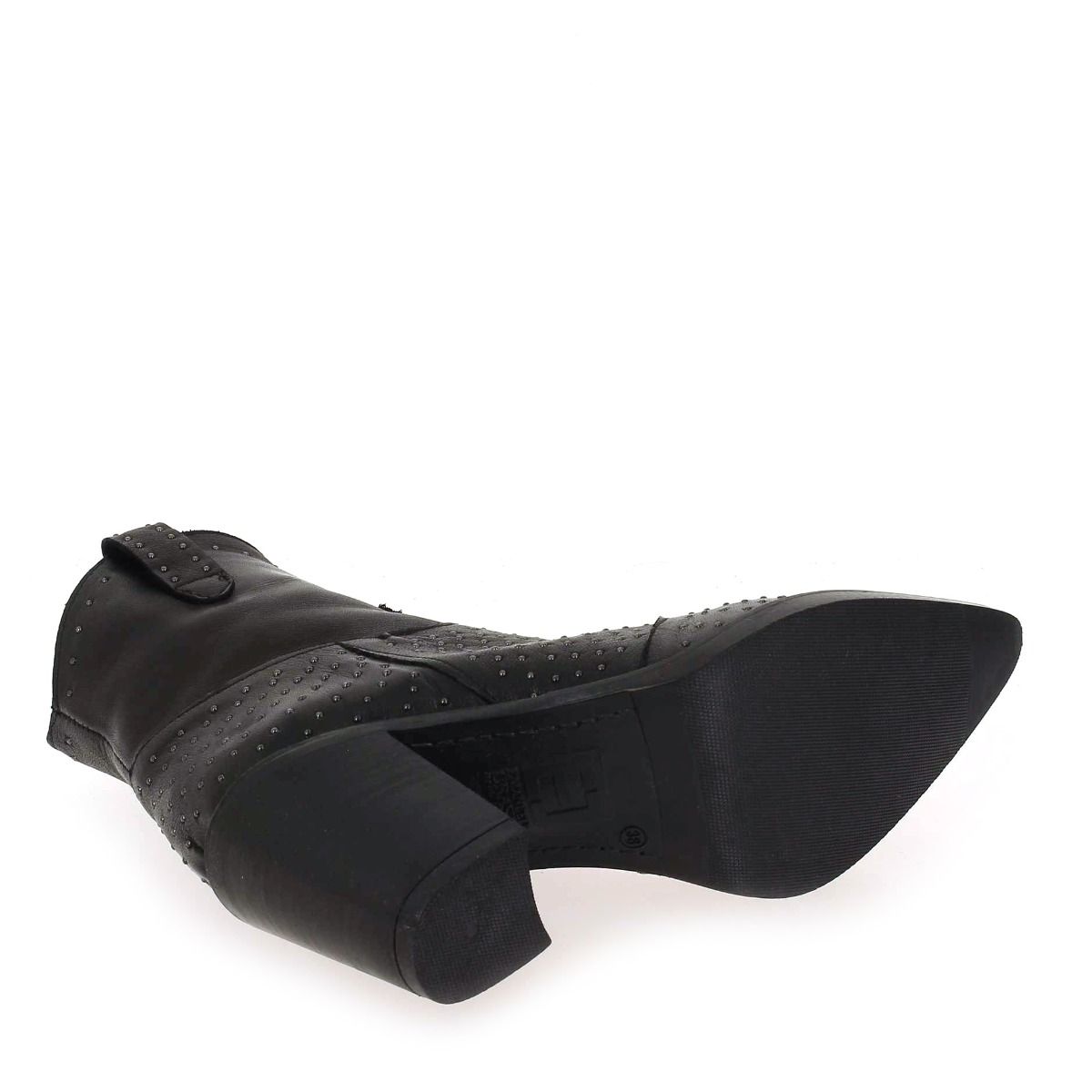 Emanuele Crasto   5032 B - Noir