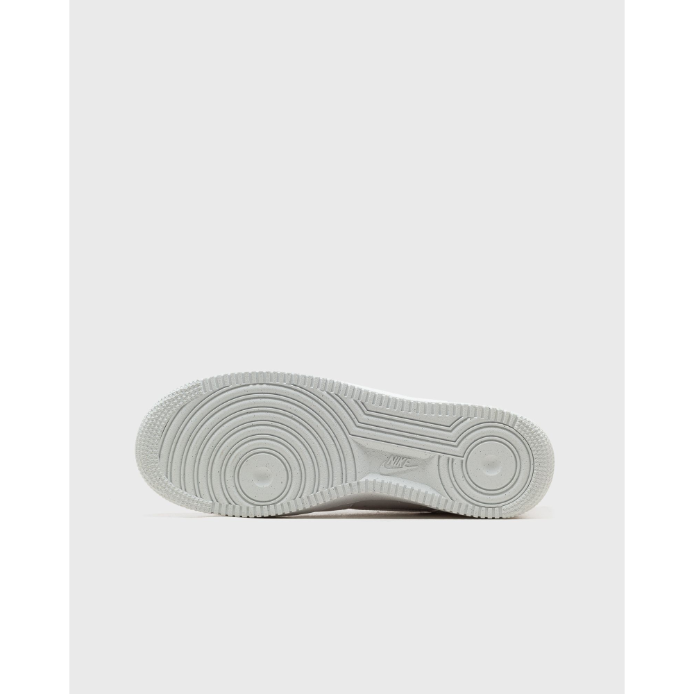 Nike Wmns Air Force 1 07 LX DZ2708-102 / weiss