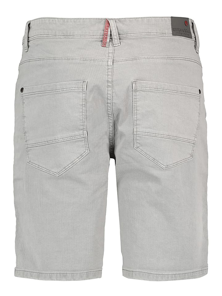 Stitch & Soul Bermudas 