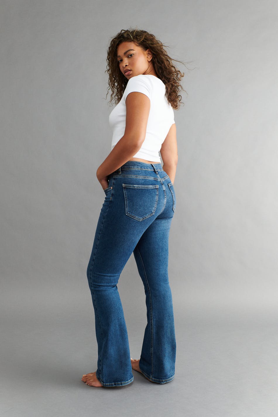 Low waist bootcut jeans