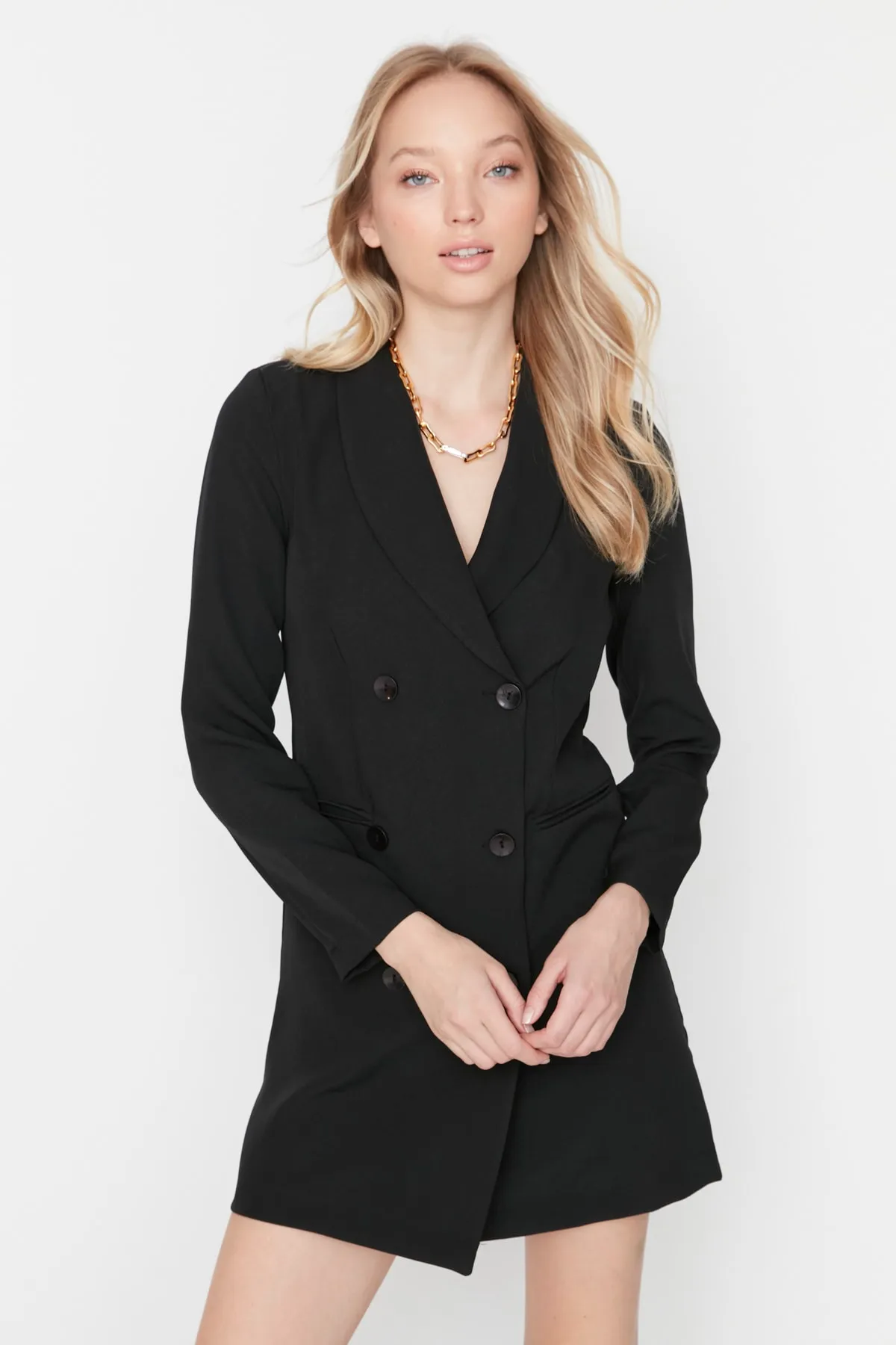 Trendyol Collection  Schwarzes, gewebtes Mini-Jackenkleid mit Knopfdetail und Details TWOAW23EL00291