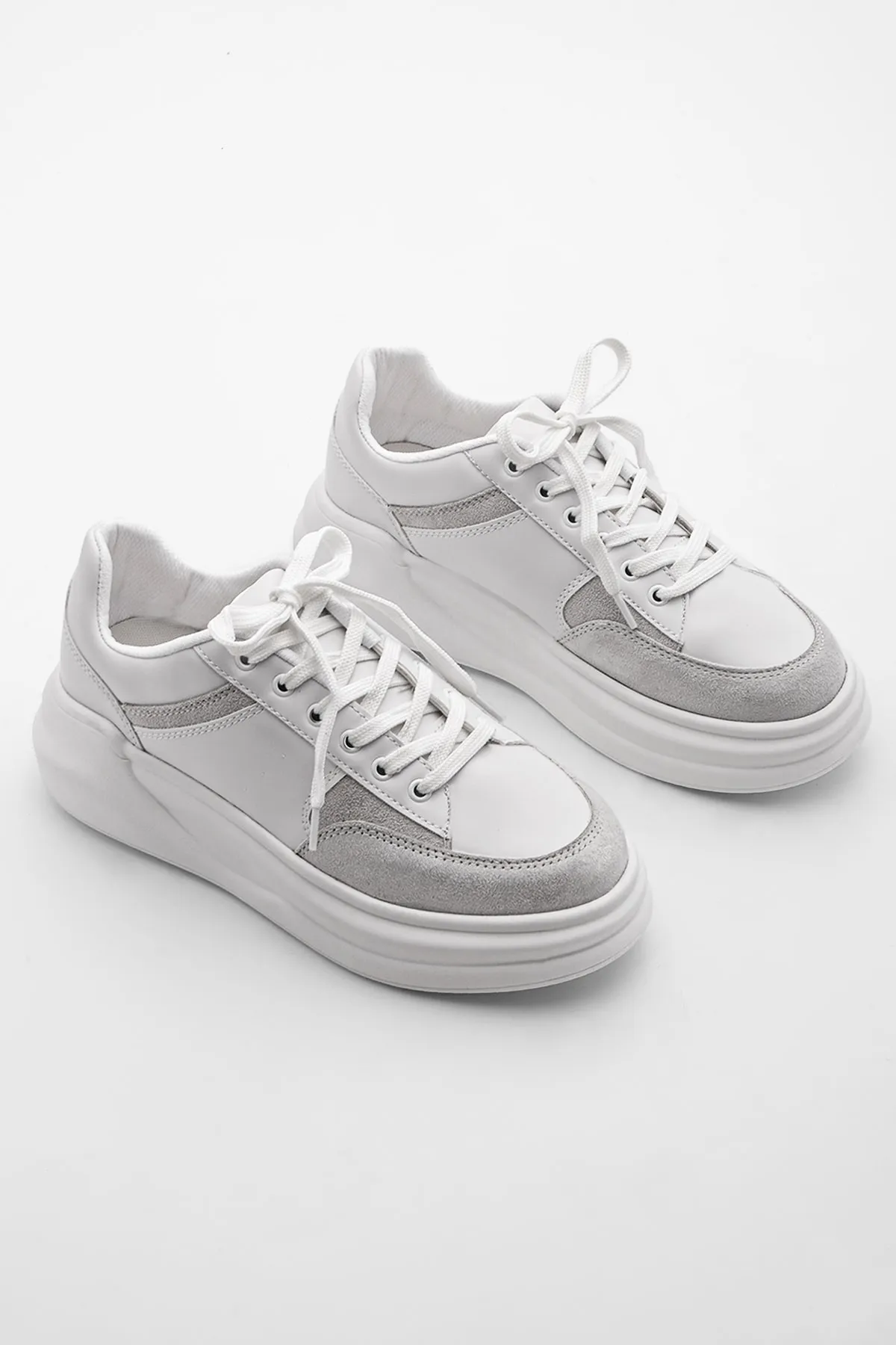 Marjin  Damen-Sneaker mit hoher Sohle, Sportschuhe zum Schnüren, Balbasi weiß