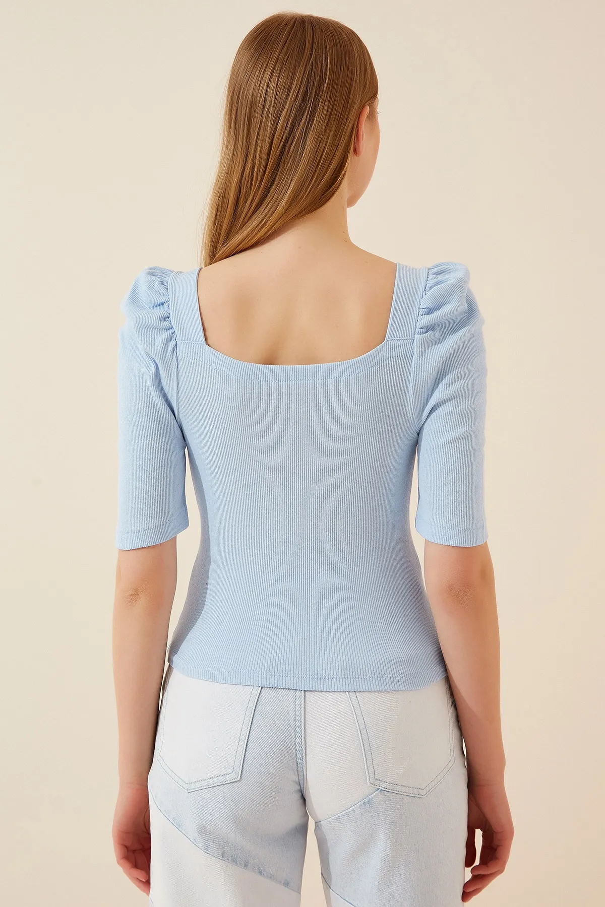 Happiness İstanbul  Himmelblaue gerippte Crop-Bluse mit quadratischem Ausschnitt für Damen GT00007