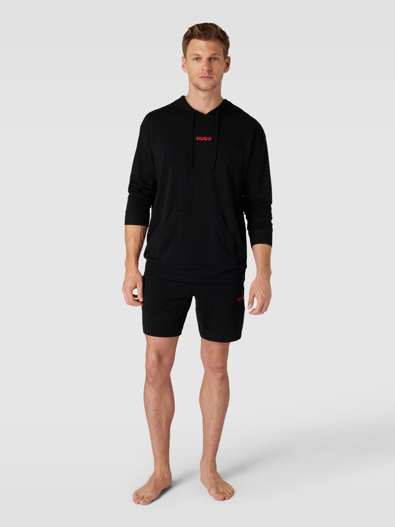 Shorts mit elastischem Bund und Label-Detail in schwarz