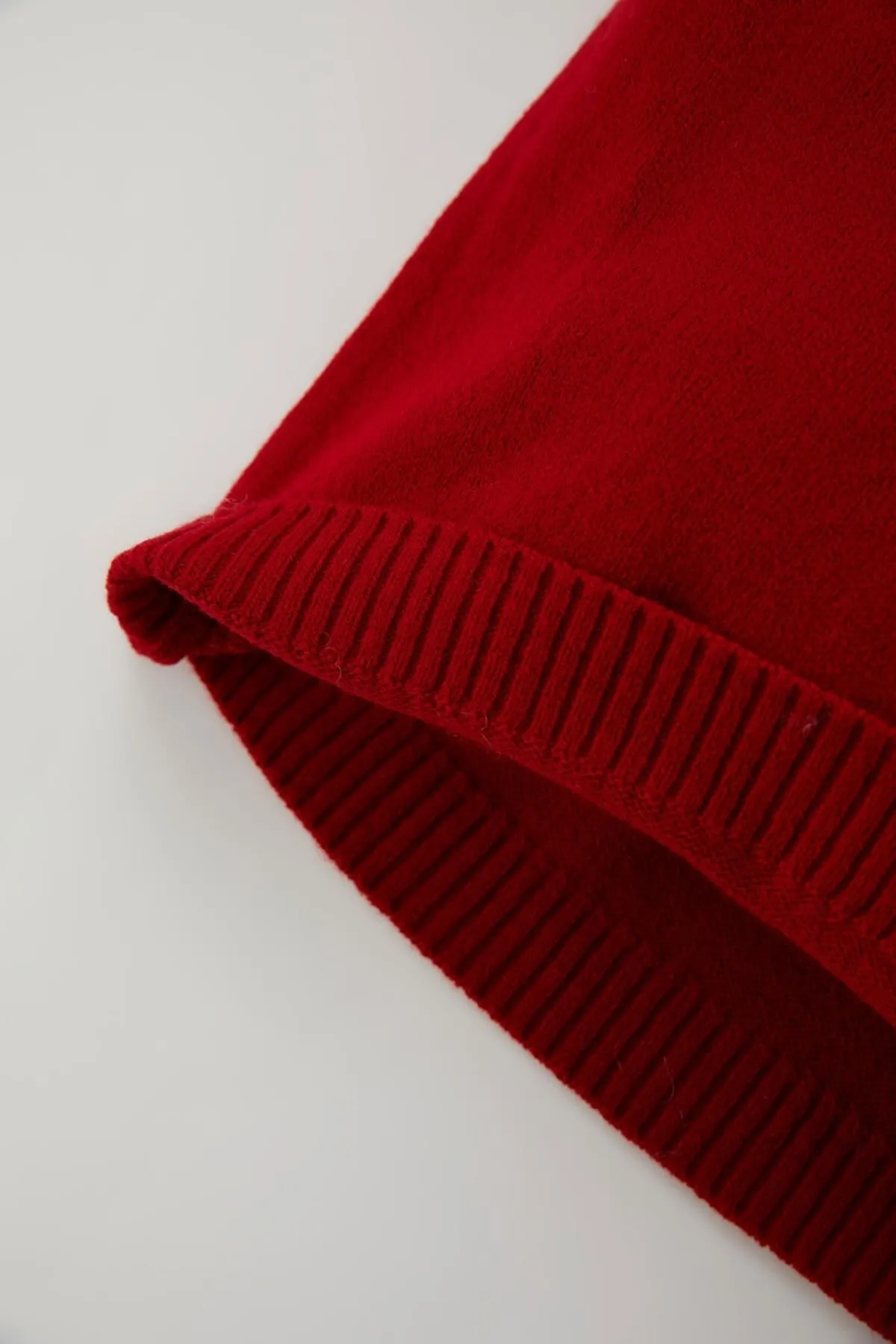 DeFacto  Baby-Mädchen-Pullover mit normaler Passform und Rundhalsausschnitt