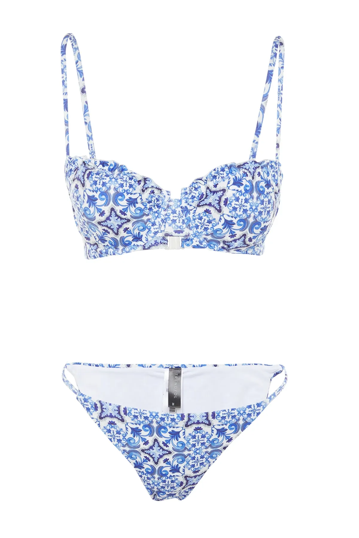 Trendyol Collection  Balconette-Bikini-Set mit Rüschen und Fliesenmuster TBESS23BT00007