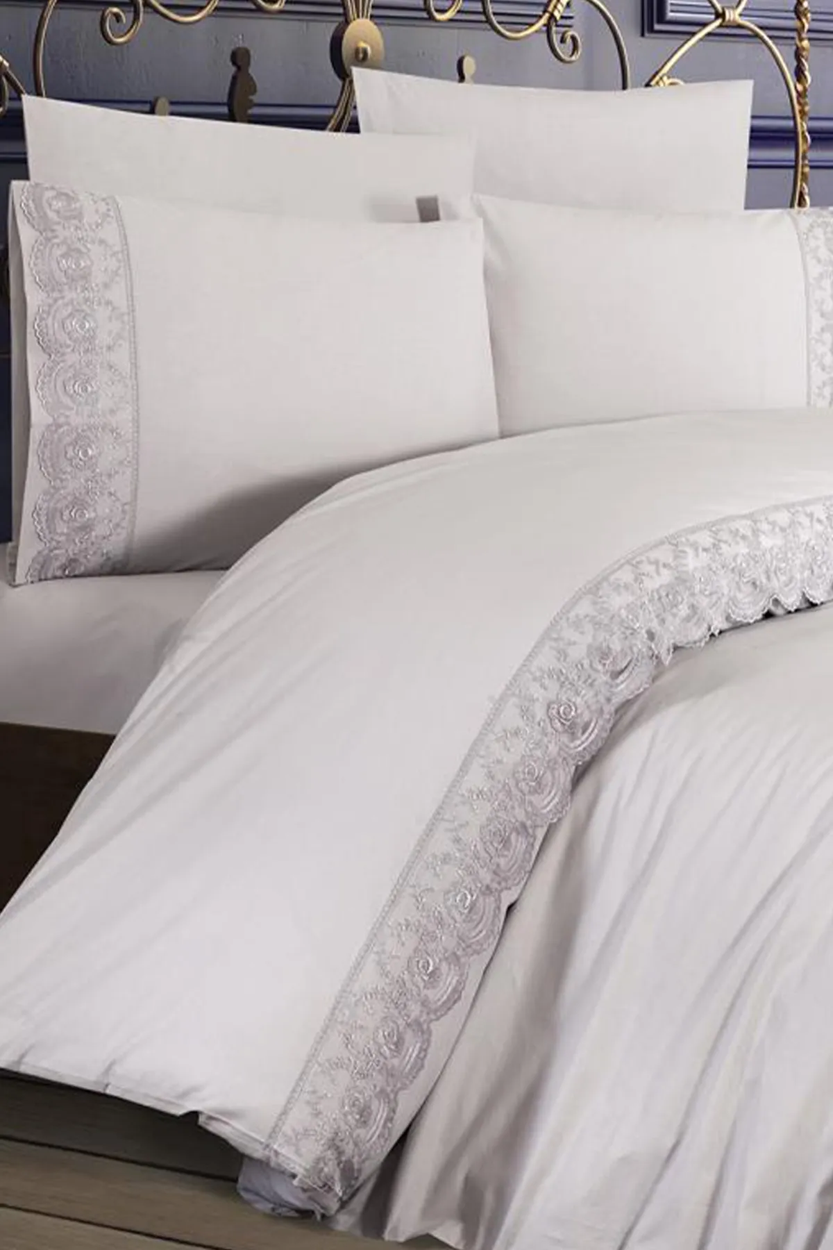 Çeyiz Diyarı  Bettbezug-Set Kure Dowry aus französischer Spitze, Grau