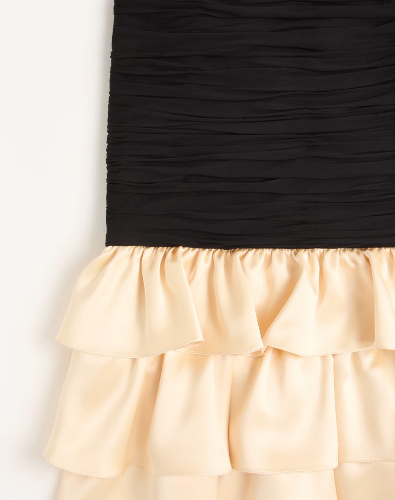 Saia midi em georgette leve