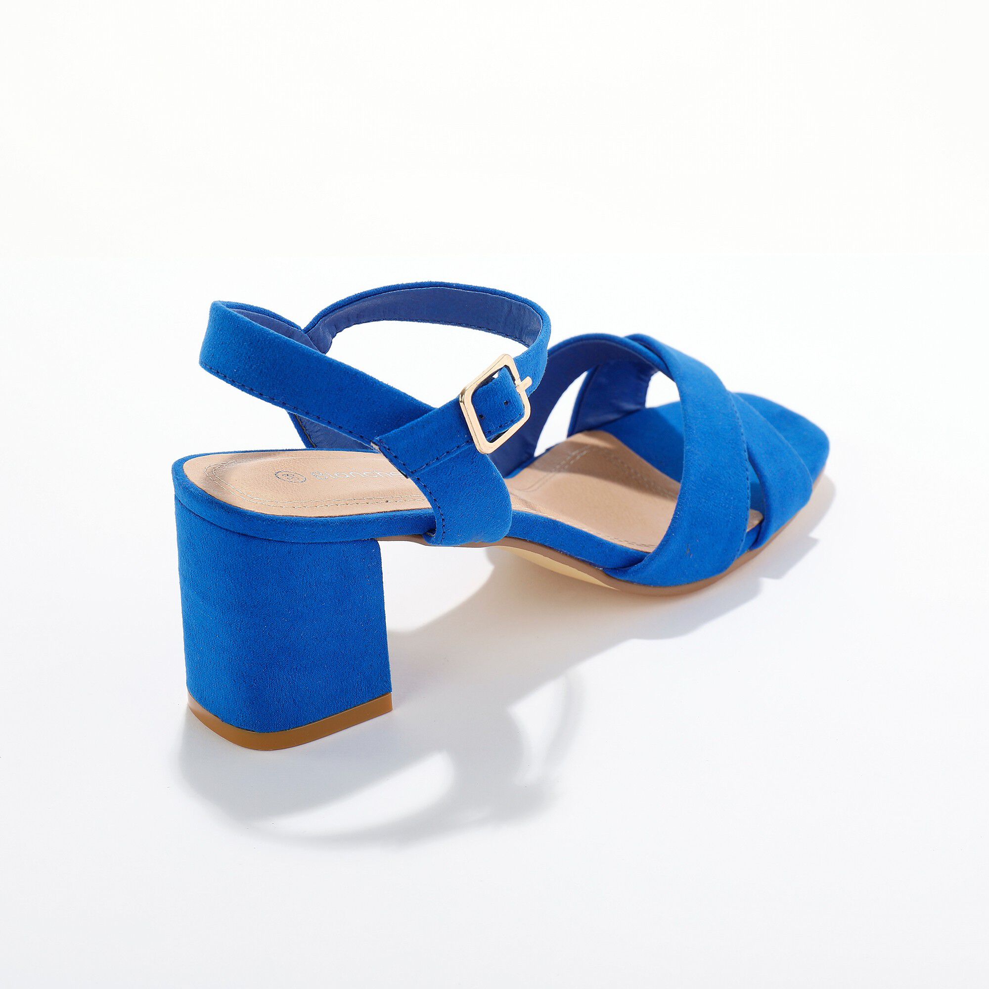 Sandales à talon brides croisées