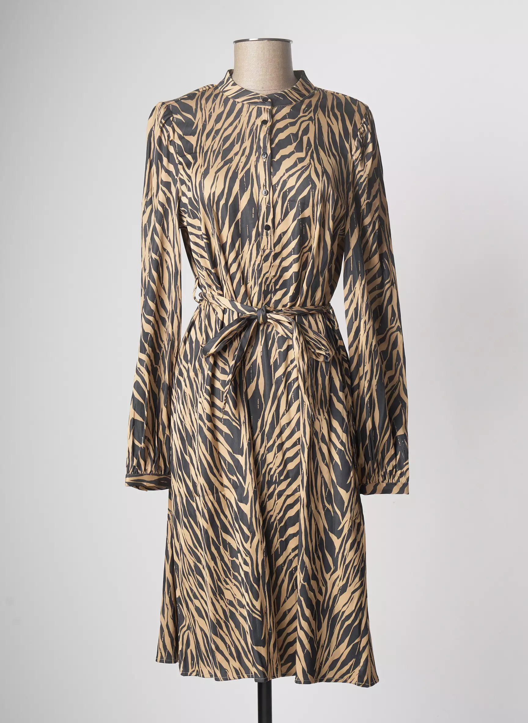 Moss Copenhagen Robes Courtes Femme couleur noir