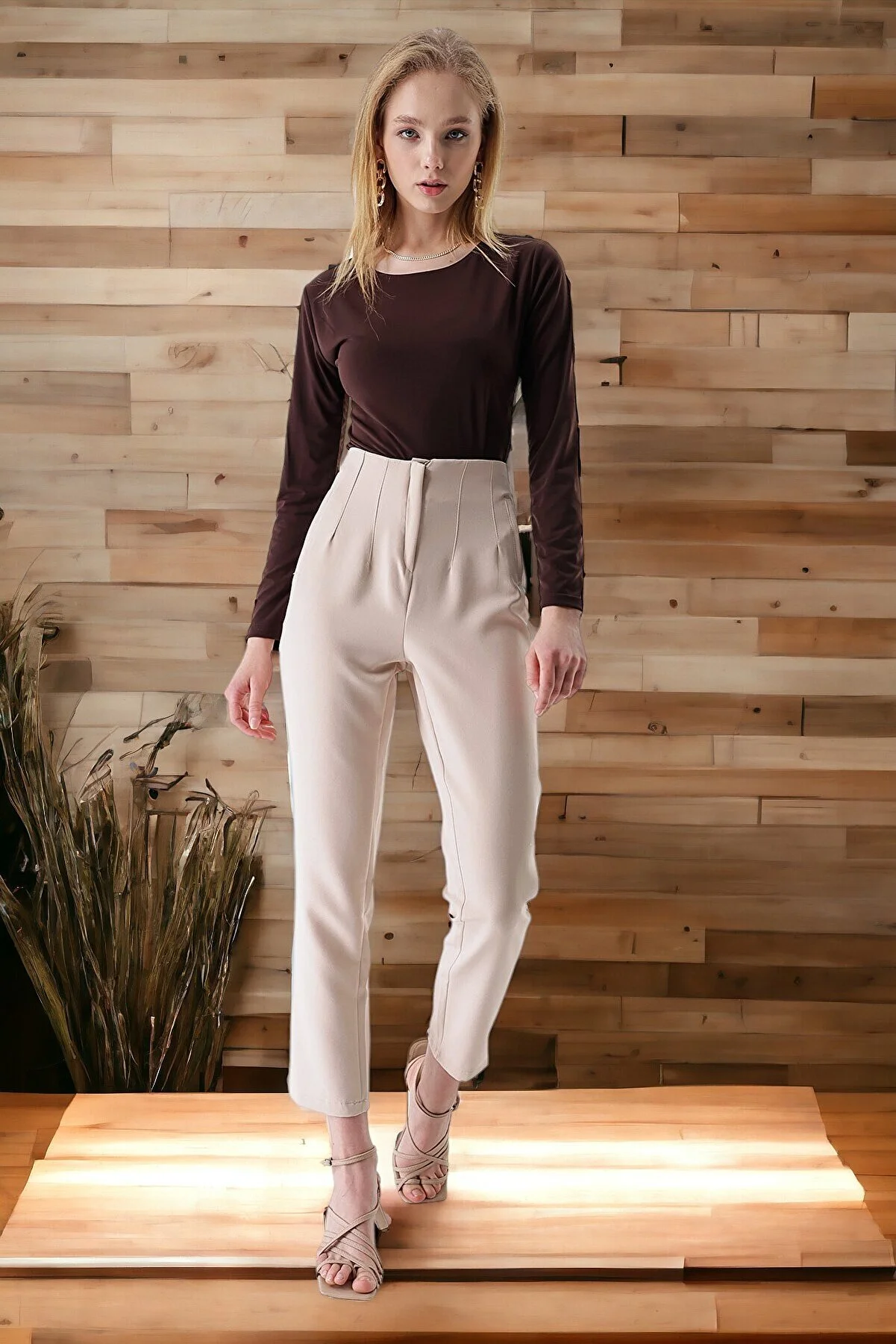 HAKKE  Hose mit hohem Bund und doppeltem Schlag
