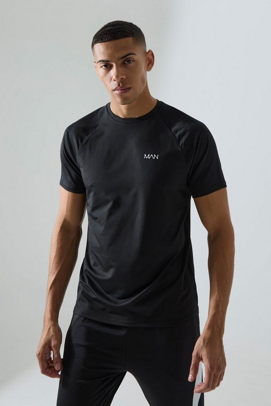 Man Active Jacquard T-Shirt