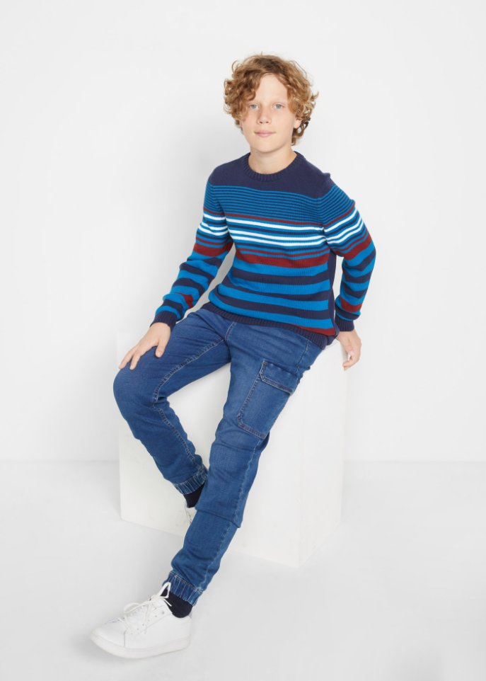 Jungen Pullover mit Streifen
