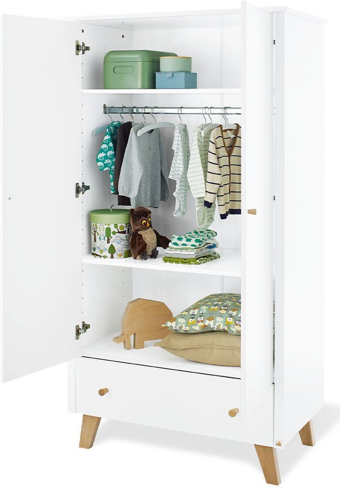 Pinolino® Babyzimmer-Komplettset Hilda & Pan, (Set, 3-St., Hausbett, Wickelkommode, Kleiderschrank), extrabreit; mit Hausbett, Wickelkommode & 2-trg. Kleiderschrank