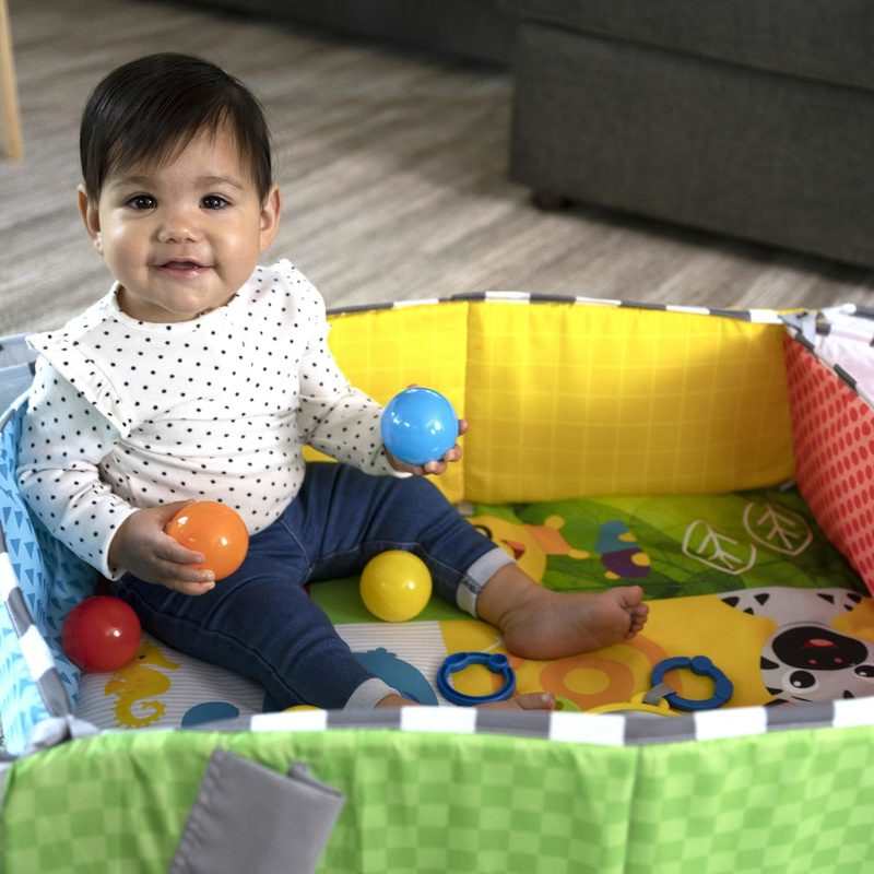 Tapis d’éveil et piscine à balles Patch’s 5 en 1 Baby Einstein