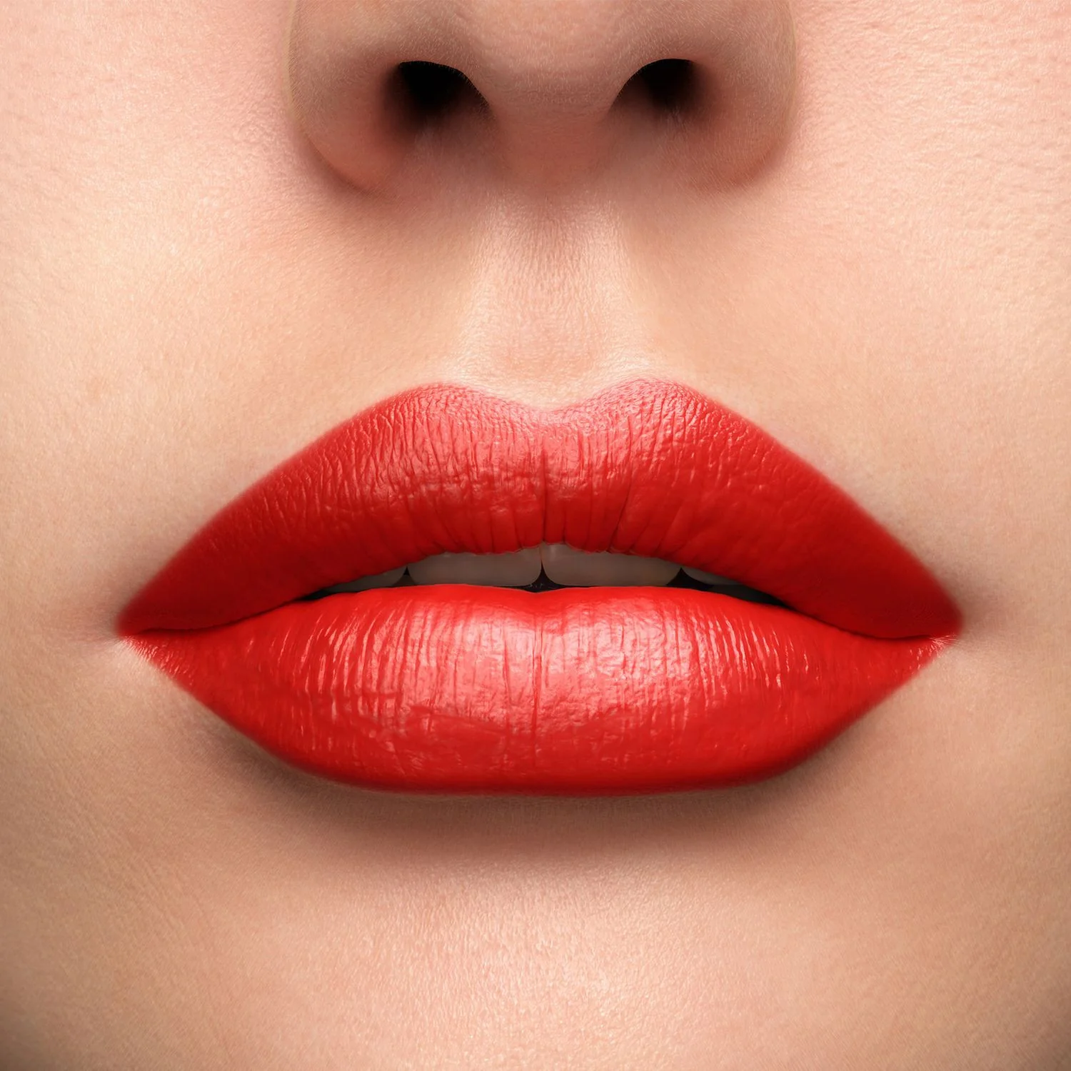 Labios L'Absolu Rouge Crema - Barra de labios