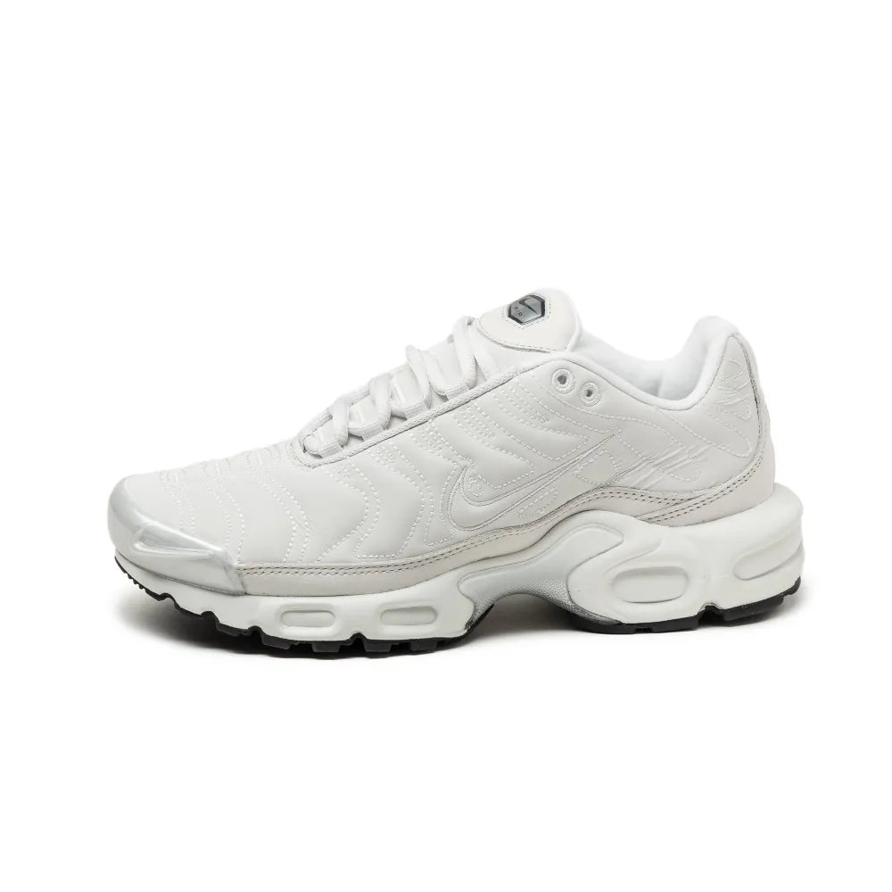 Nike Wmns Air Max Plus FZ4342-001 / weiss