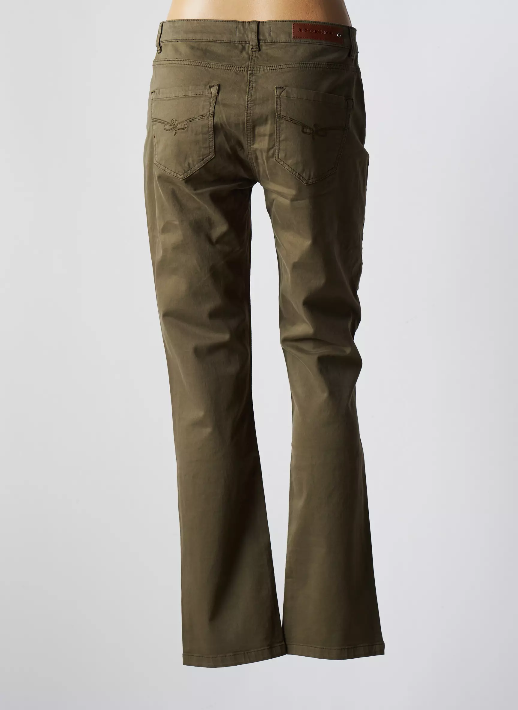Julie Guerlande Pantalons Slim Femme couleur vert
