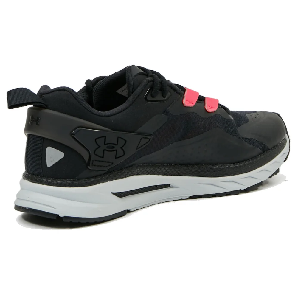 Under Armour W Hovr Flux Mvmnt 3025355-004 / schwarz