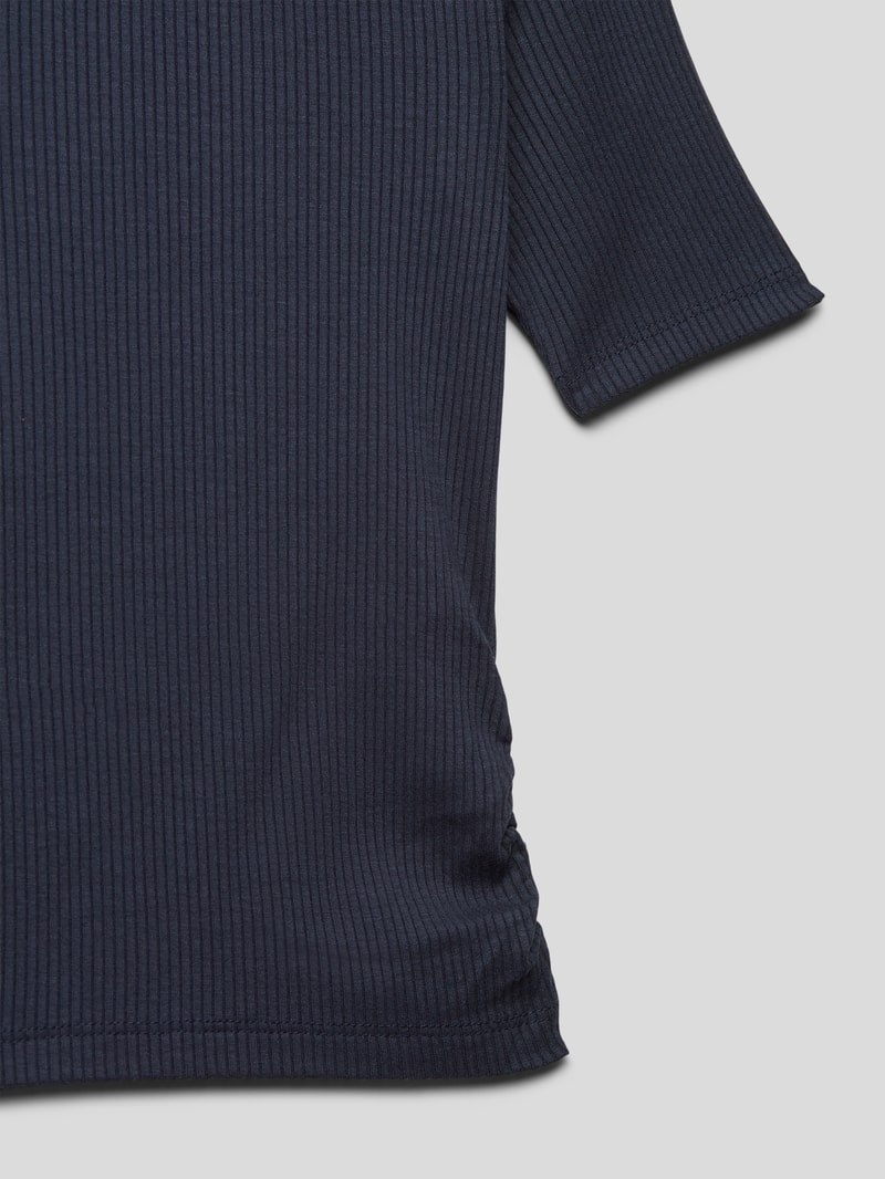 T-Shirt in Feinripp-Optik in marineblau