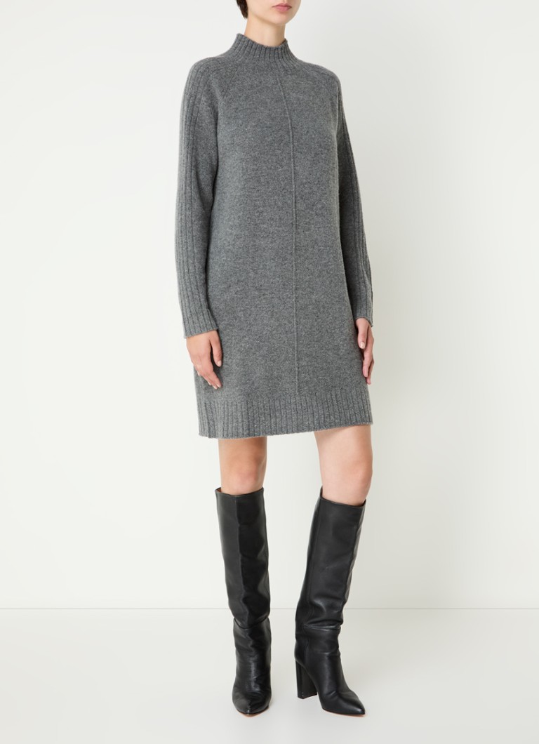 Abito corto Gerard Darel Solia in maglia grossa, misto cashmere, con collo alto