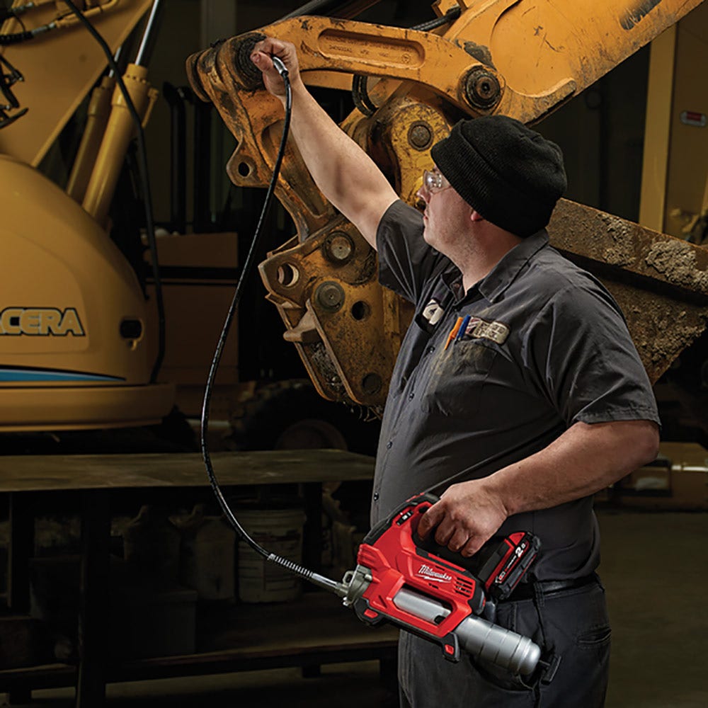 MILWAUKEE 18V Cordless 2-Speed Grease Gun Skin M18GG-0