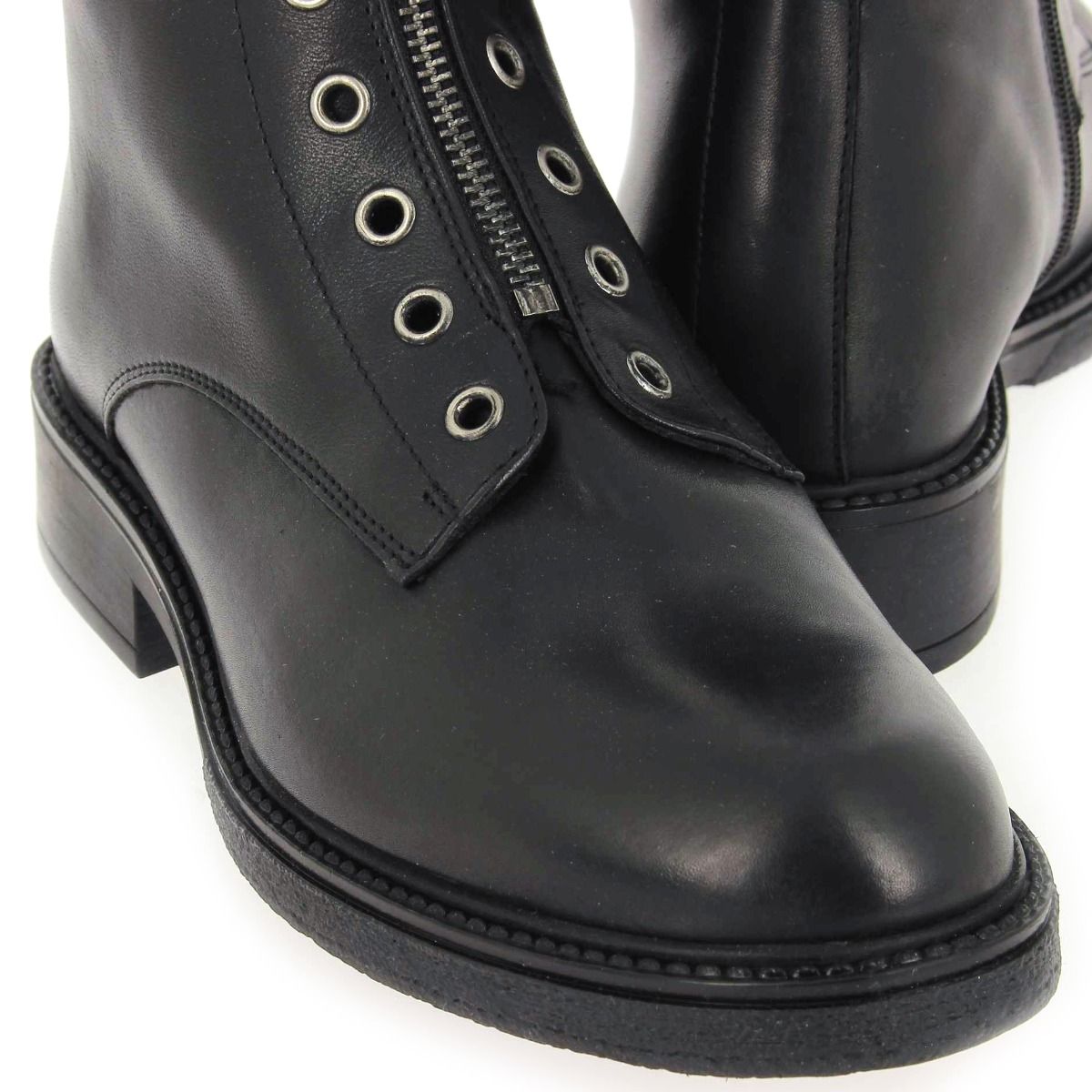 Myma  7104 - Noir