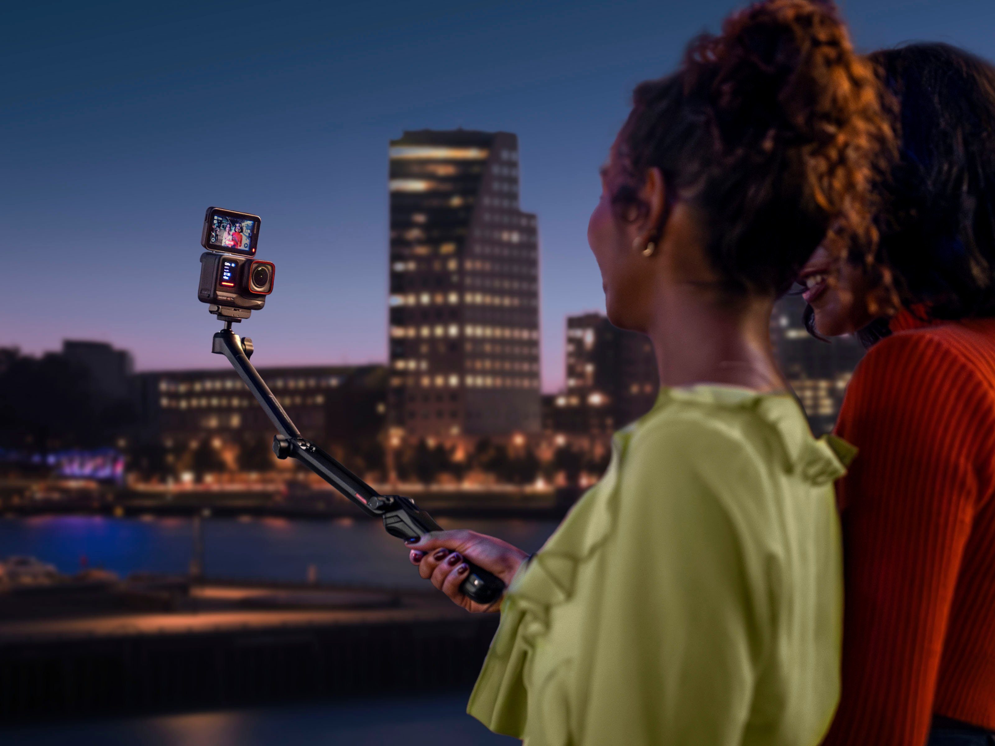 Insta360 Ace Pro Camcorder (8K, WLAN (Wi-Fi)
