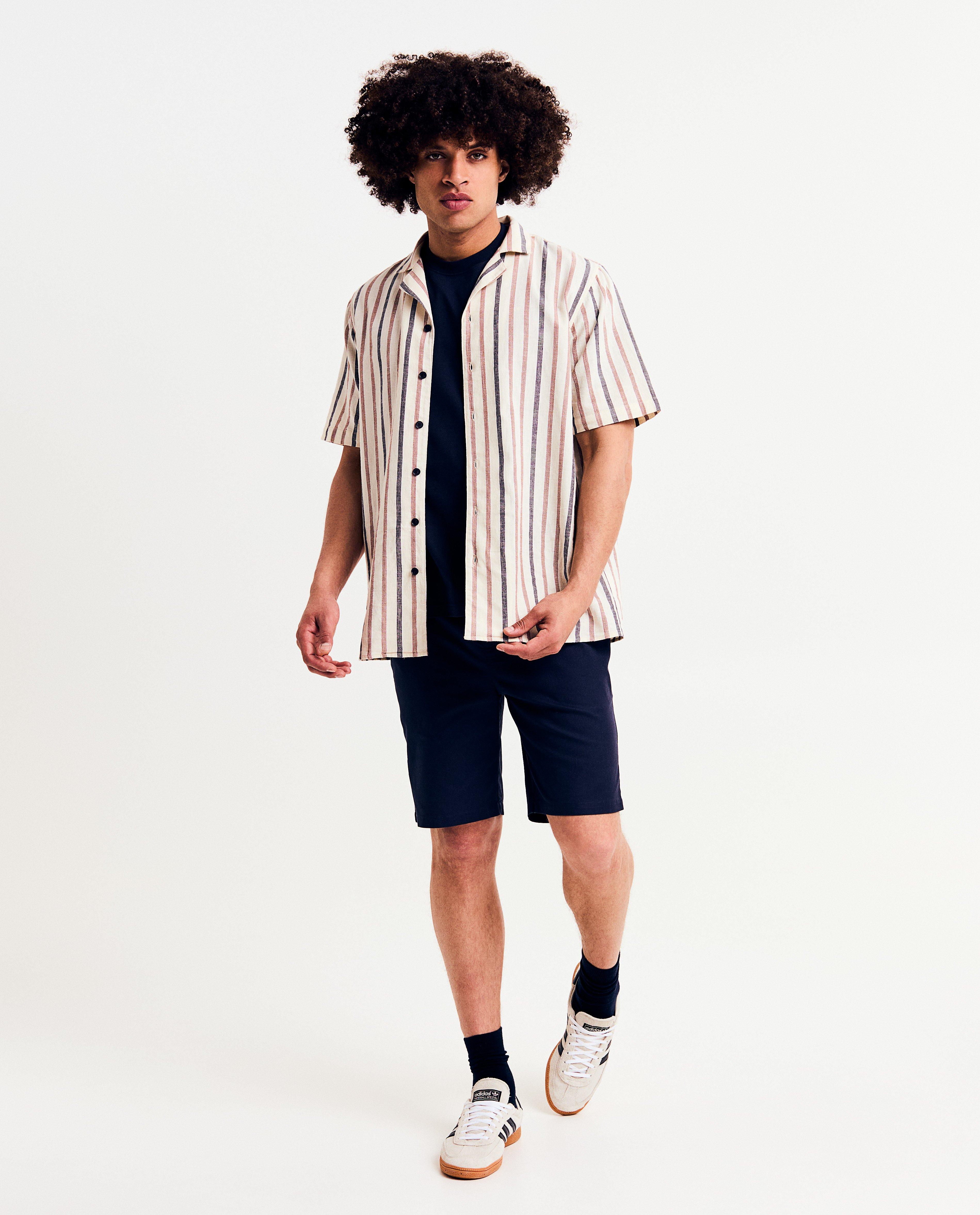 Pantaloni scurți I AM din bumbac organic, S-XXXL albastru închis