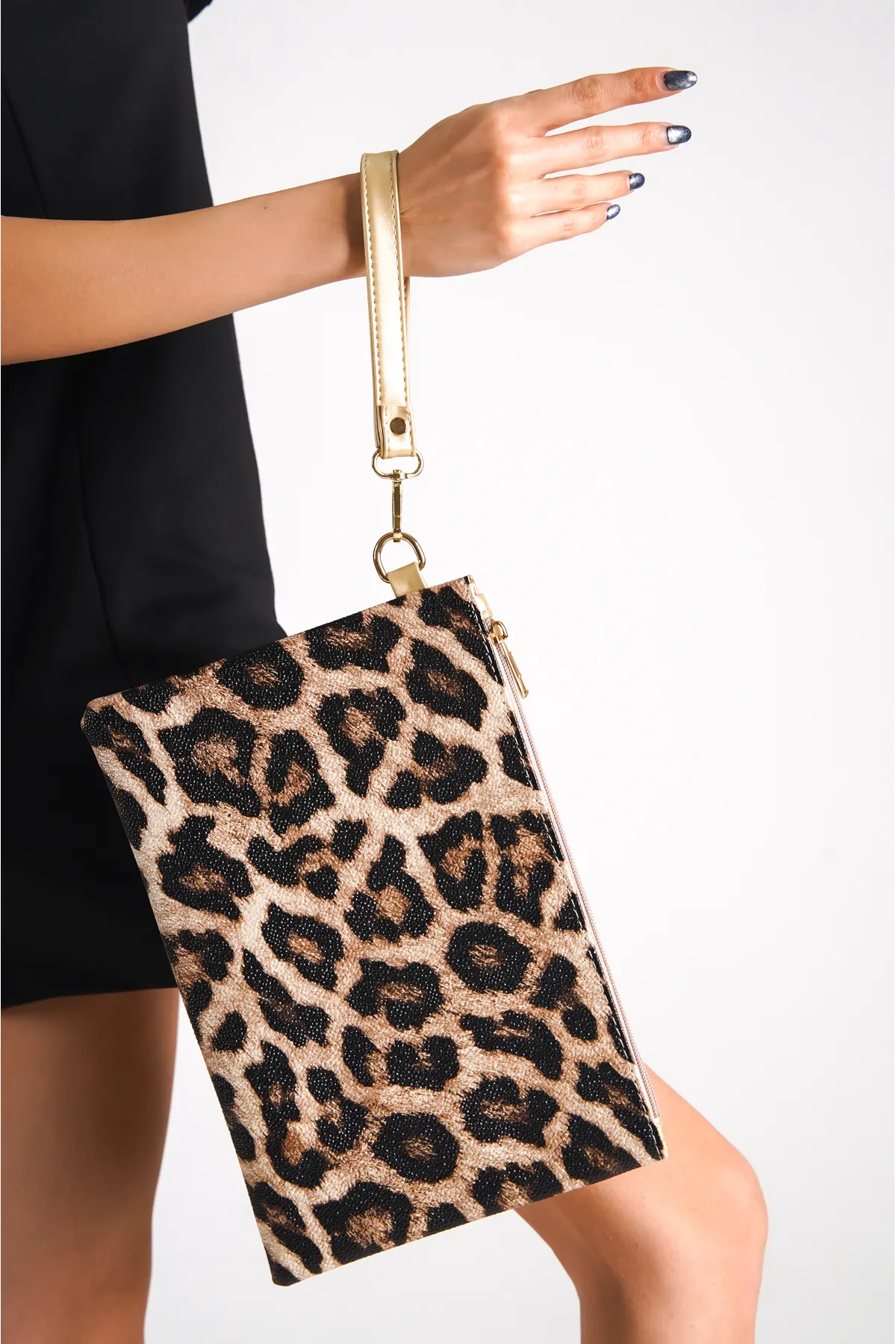 Capone Outfitters  Capone Paris Pıtır Damen-Clutch
