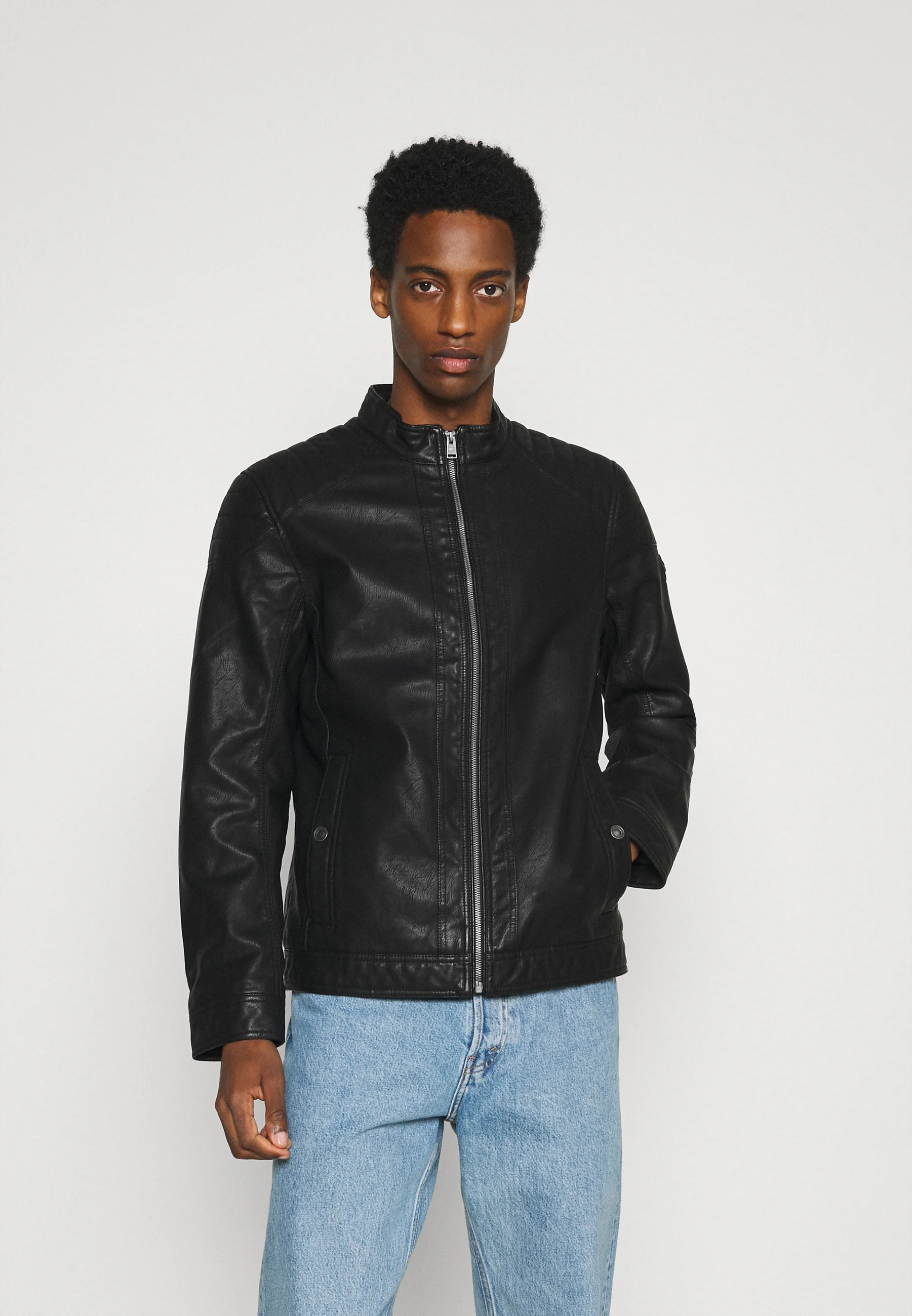 Chaqueta de piel sintética TOM TAILOR