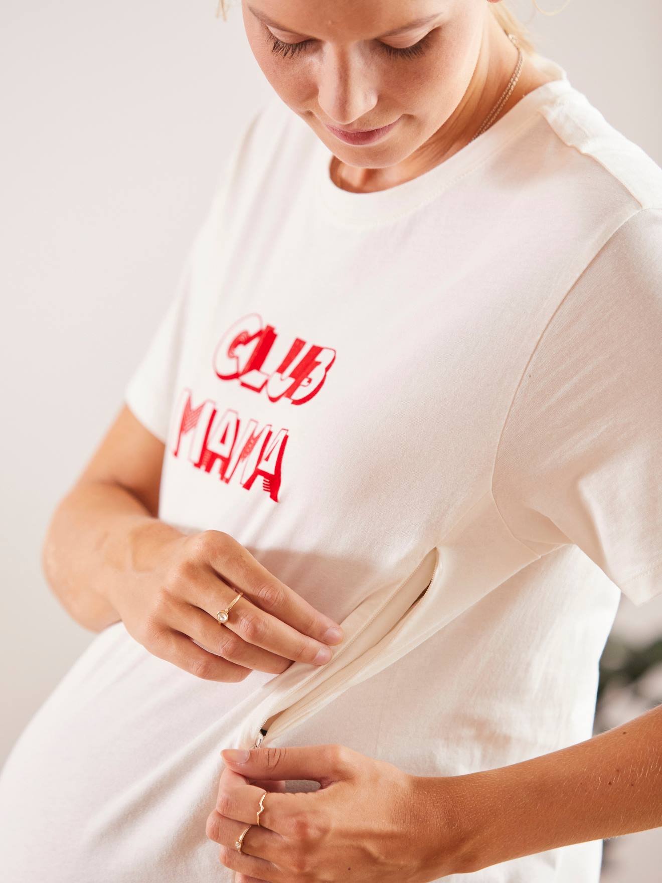 T-shirt à message grossesse et allaitement blanc