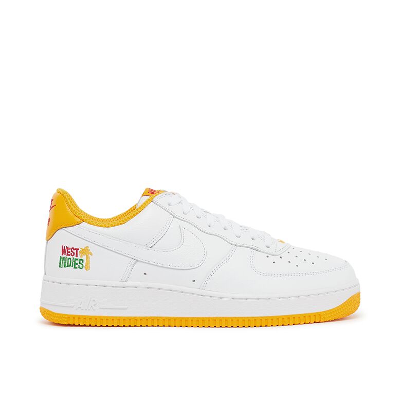 NIKE Wmns Air Force 1 Low Retro Qs 
