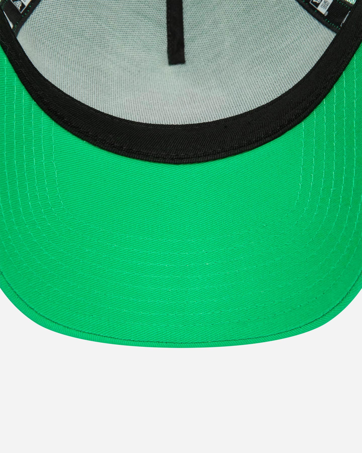 Cappellino New Era Af Trucker League Essential New York Yankees M 60503395
