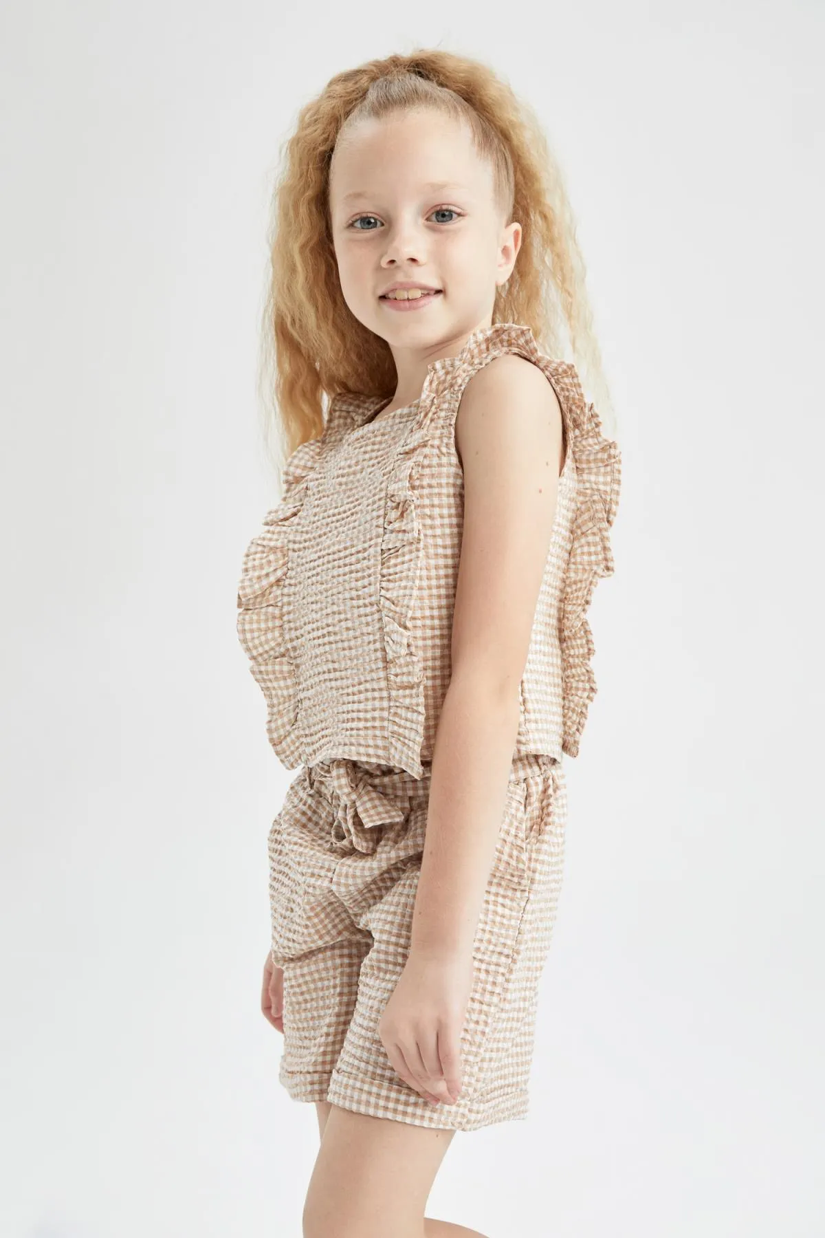 DeFacto  Ärmellose Gingham-Bluse mit Rundhalsausschnitt für Mädchen