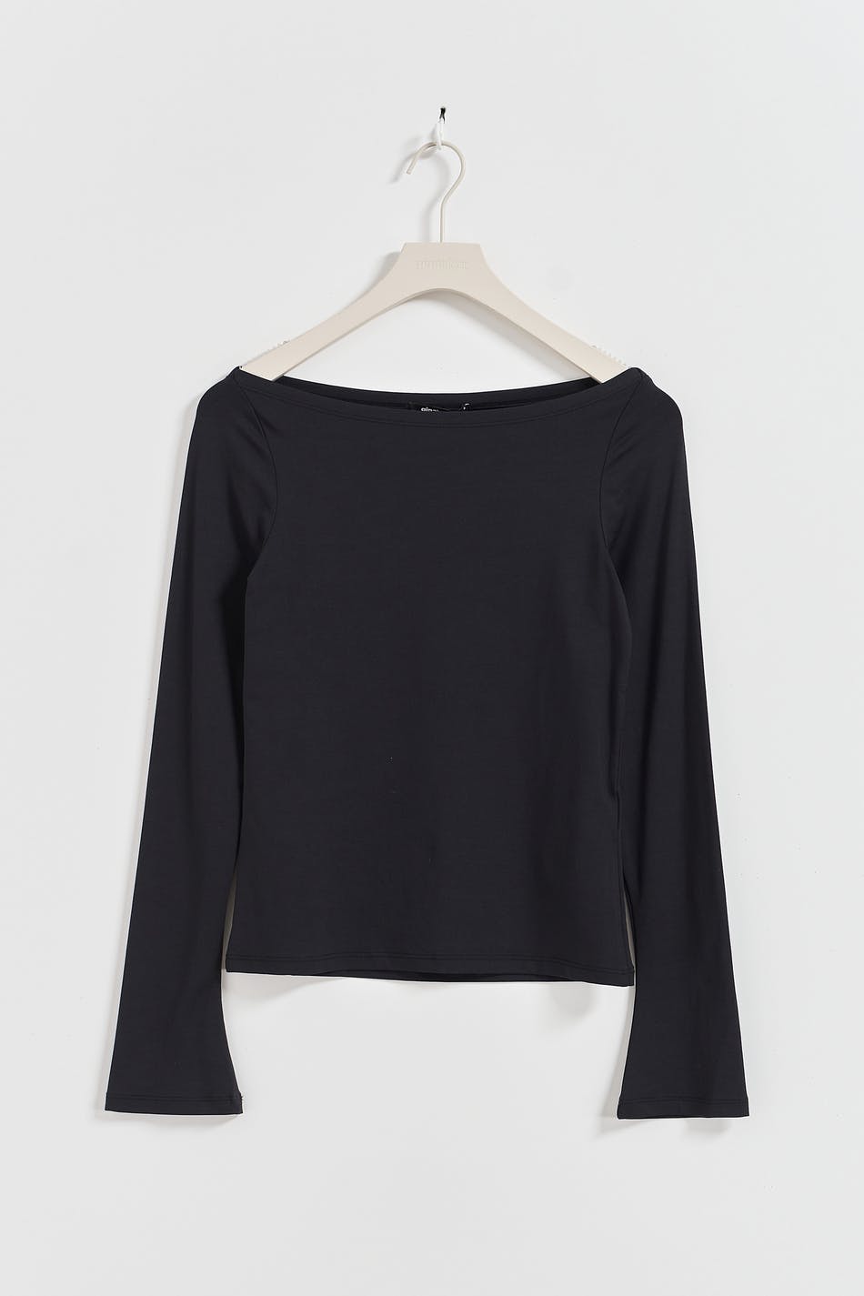 Micro boatneck top