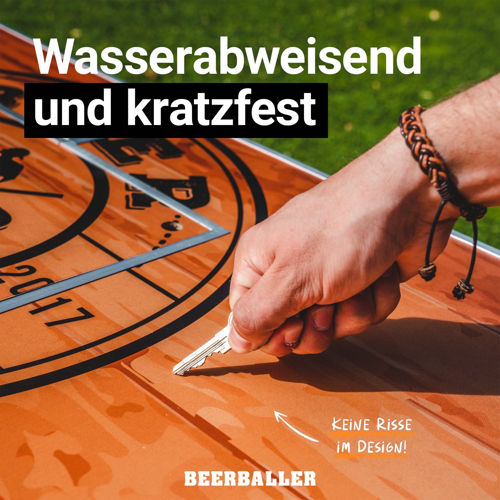 BeerBaller Klapptisch BeerBaller® Beer Pong Tisch Wood 'N' Ice - mit Kühlfach und Cupholdern