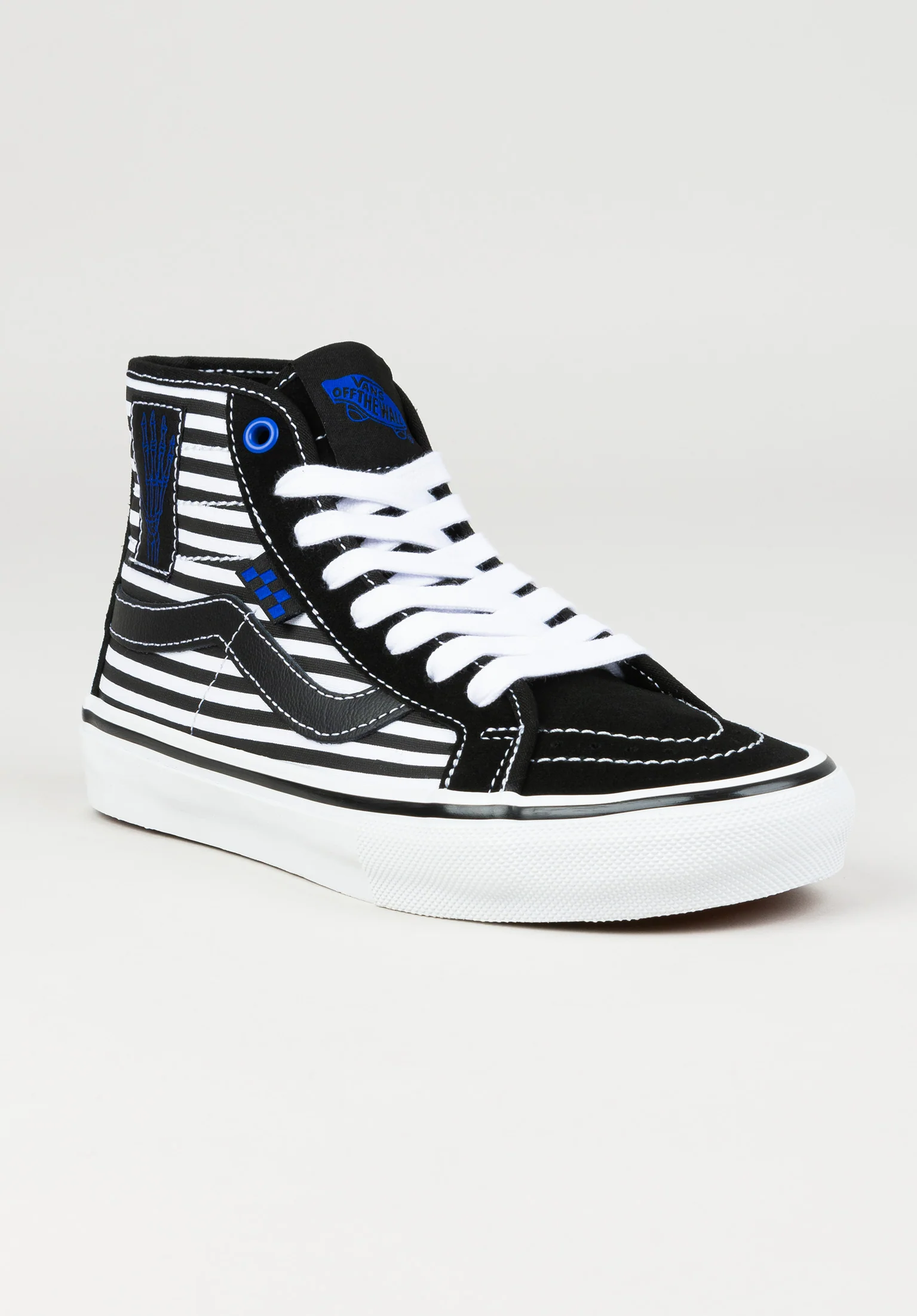 MN Skate SK8-Hi Decon Breana Geering