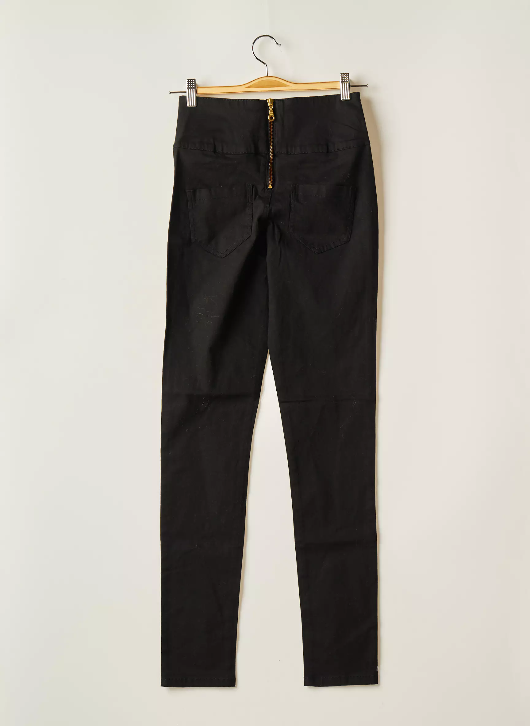 Pieces Pantalons Slim Femme couleur noir